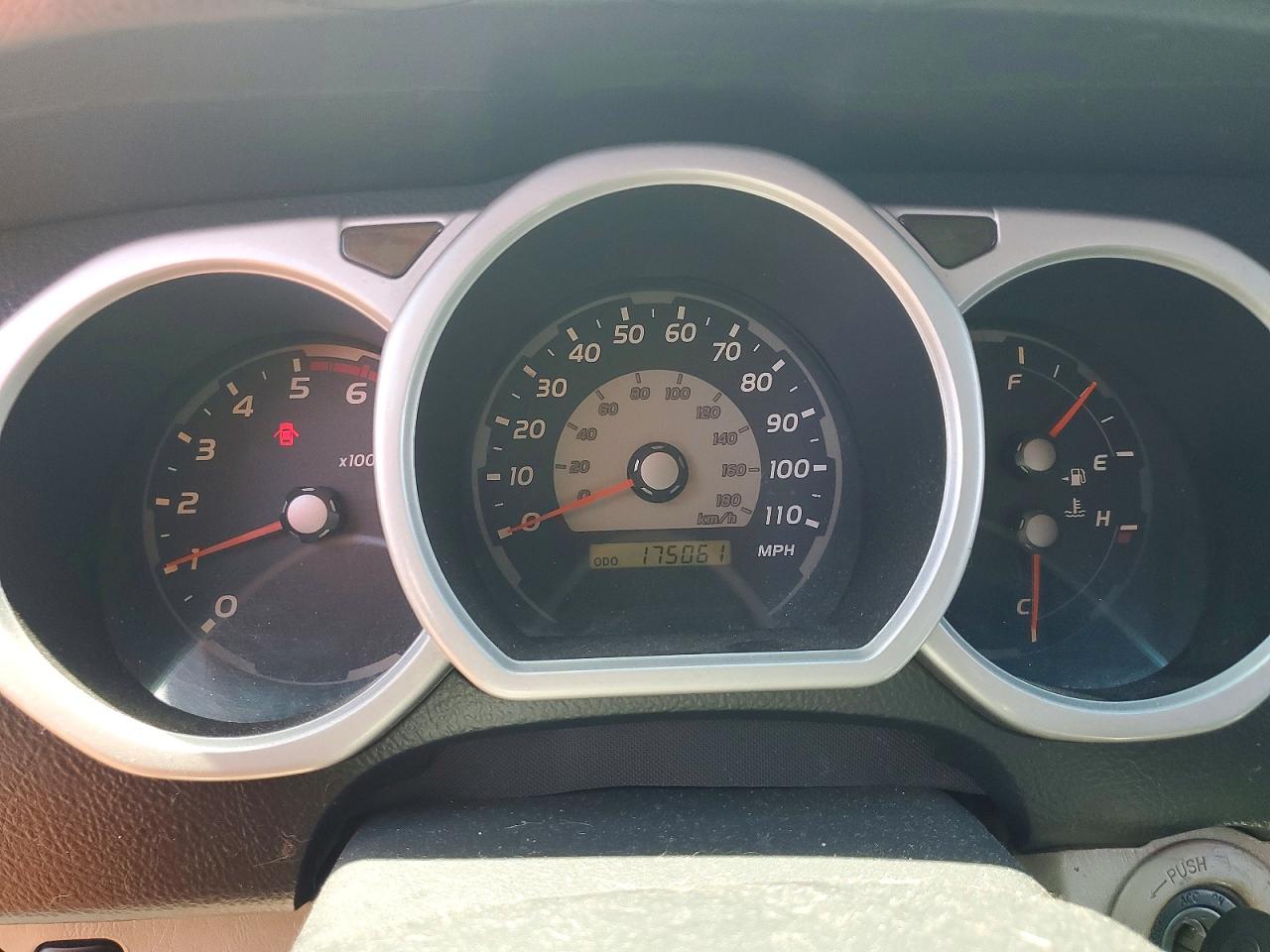 2003 TOYOTA 4RUNNER photo 25