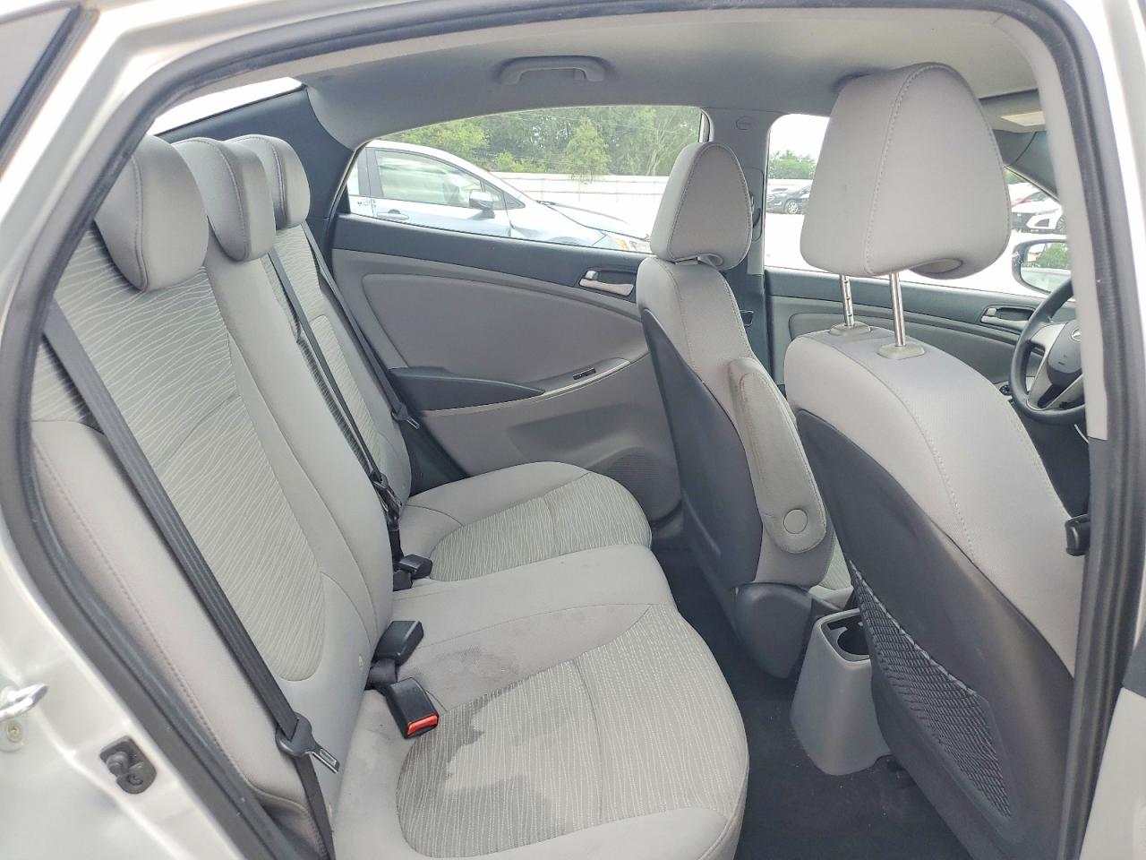 2015 HYUNDAI ACCENT GLS photo 28
