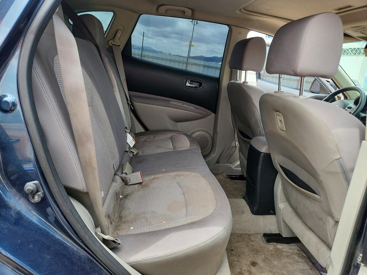 2013 NISSAN ROGUE S photo 10