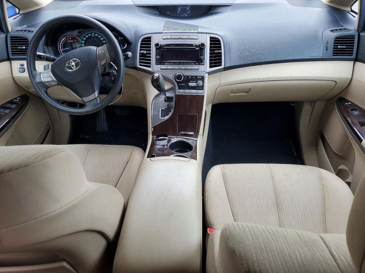 2012 TOYOTA VENZA LE photo 22