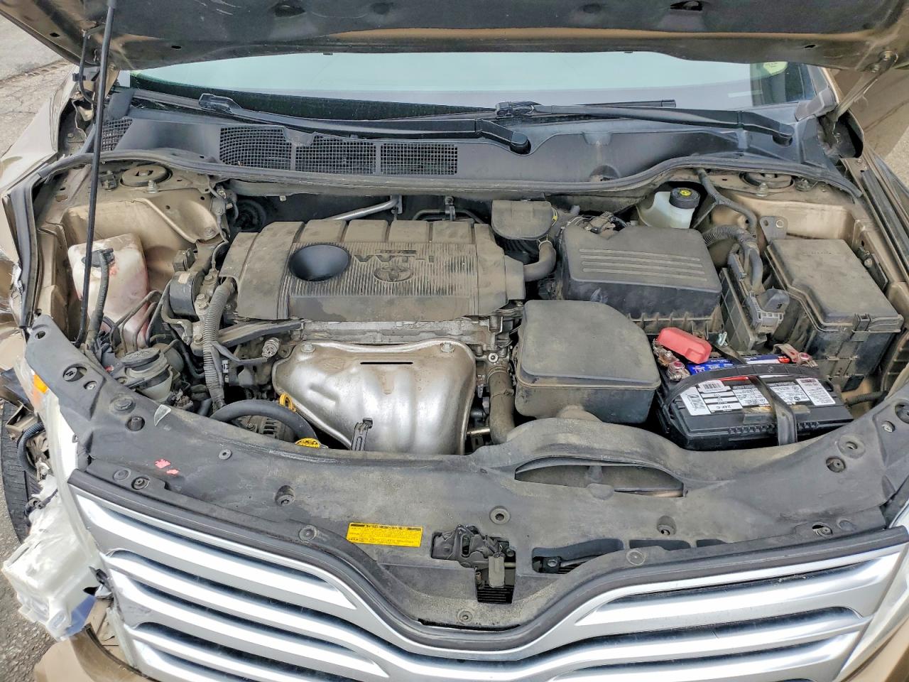 2012 TOYOTA VENZA LE photo 34
