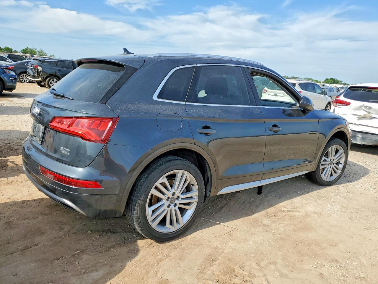 2018 AUDI Q5 PRESTIGE photo 5