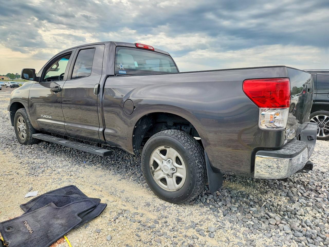 2012 TOYOTA TUNDRA DOUBLE CAB SR5 photo 2