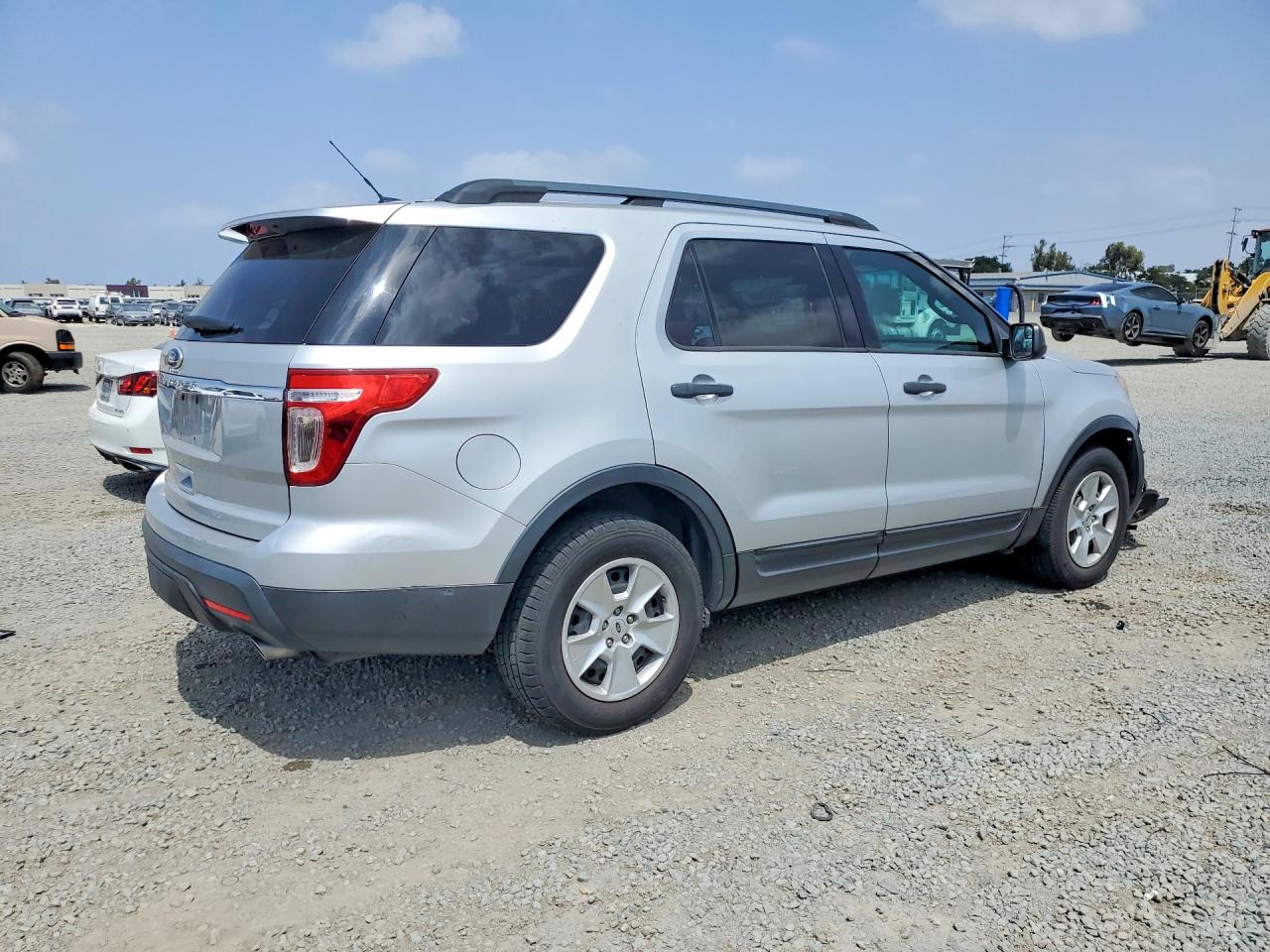 2013 FORD EXPLORER photo 3