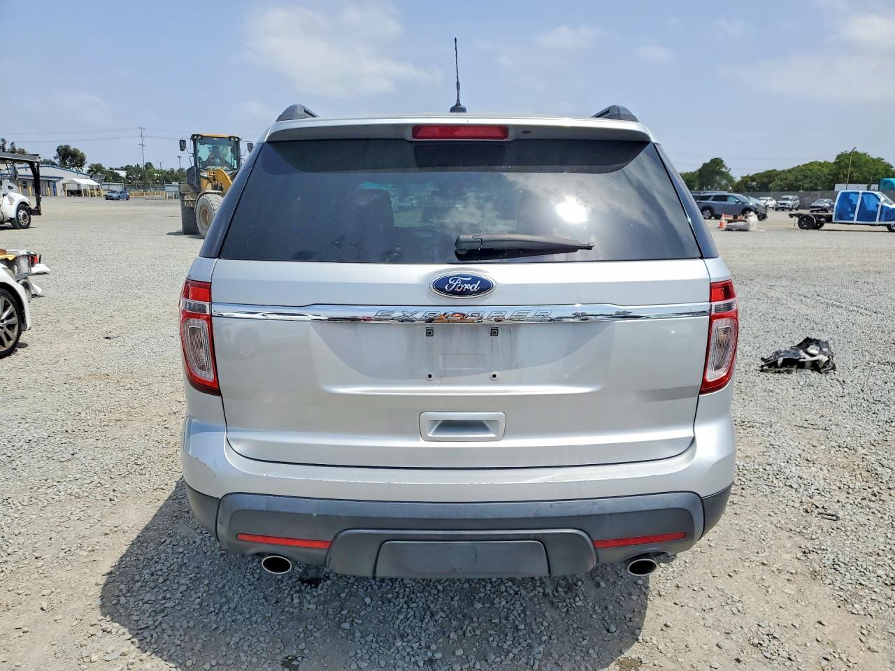 2013 FORD EXPLORER photo 6