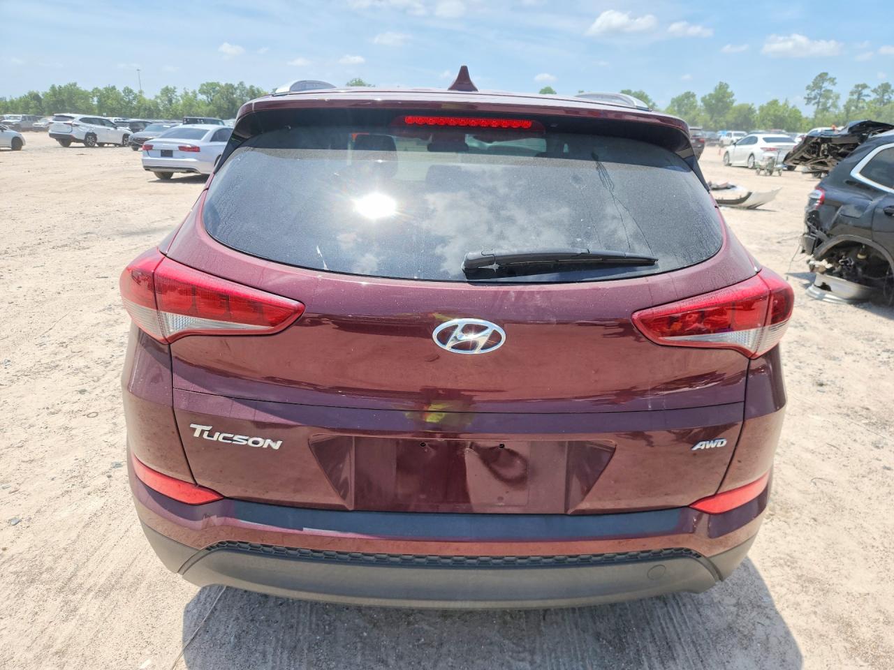2018 HYUNDAI TUCSON SEL photo 11