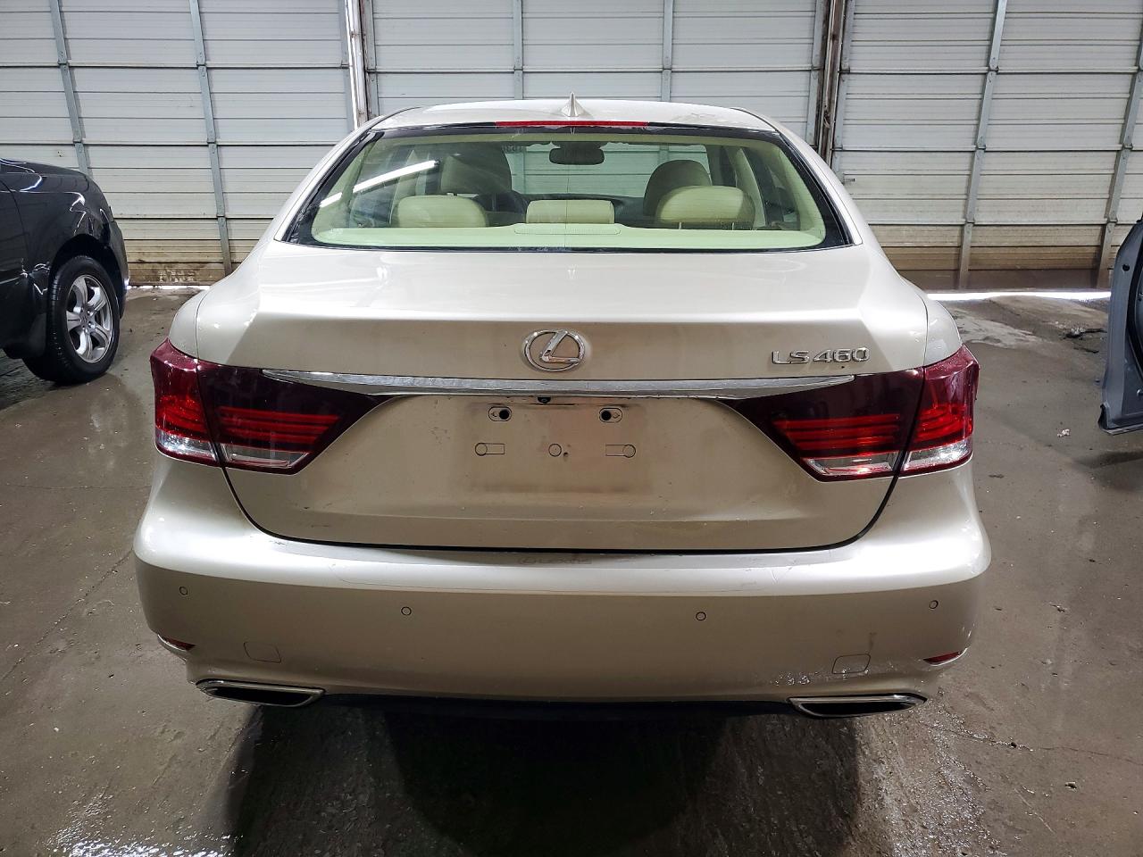 2015 LEXUS LS 460 photo 11