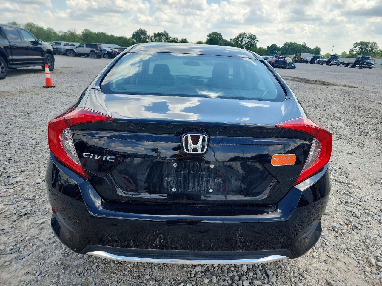 2020 HONDA CIVIC LX photo 6