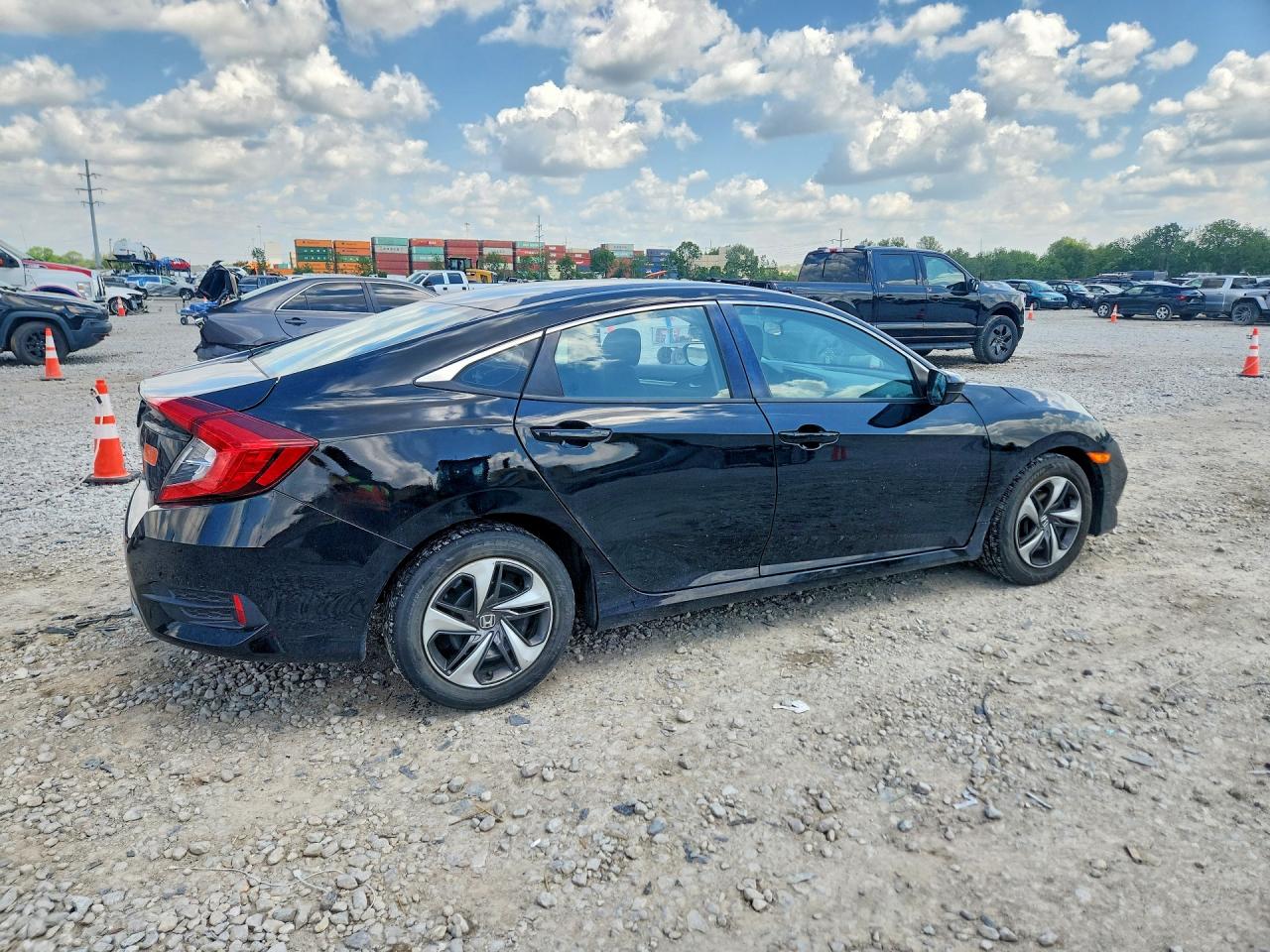 2020 HONDA CIVIC LX photo 3