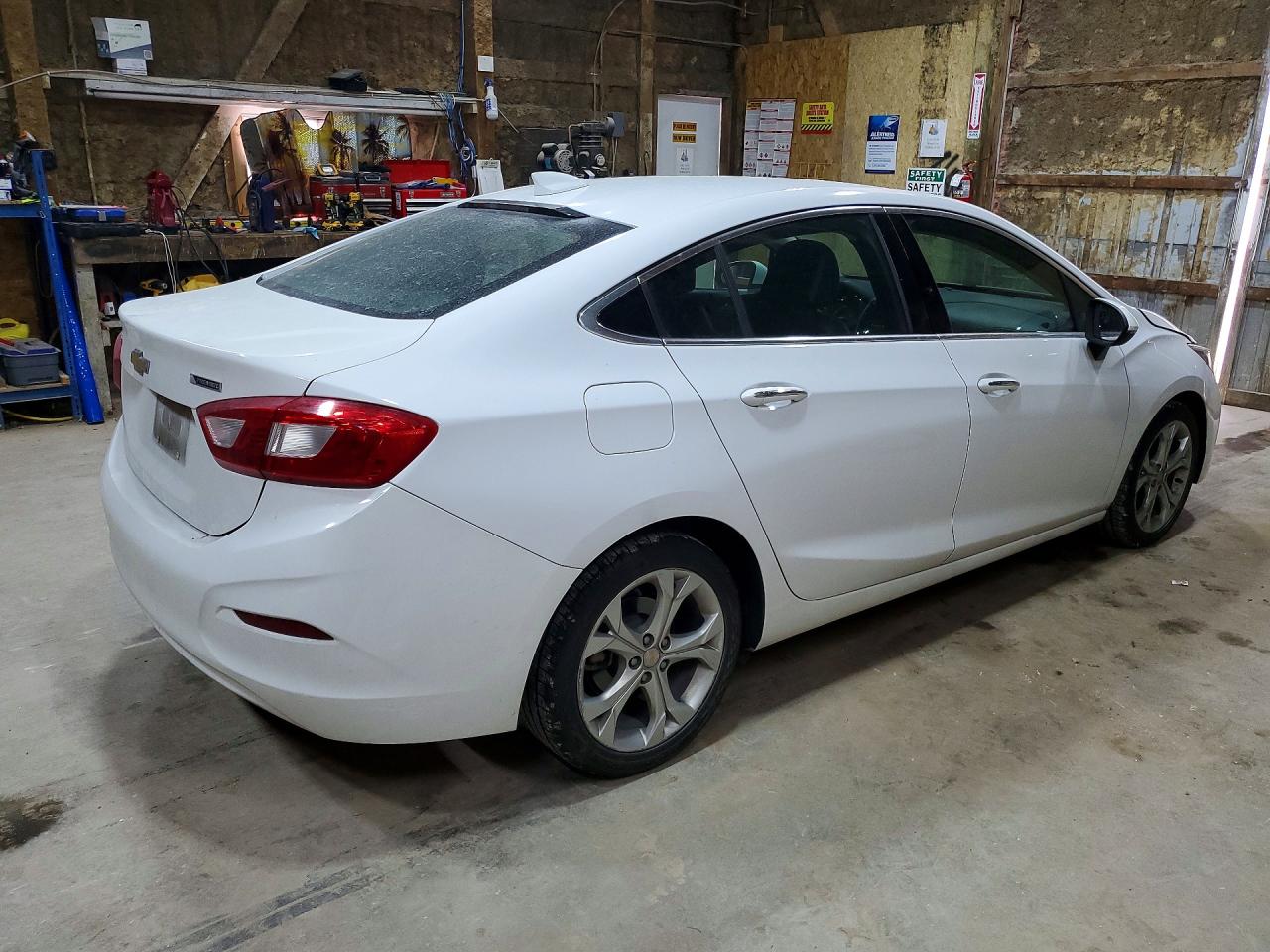 2016 CHEVROLET CRUZE PREMIER photo 7
