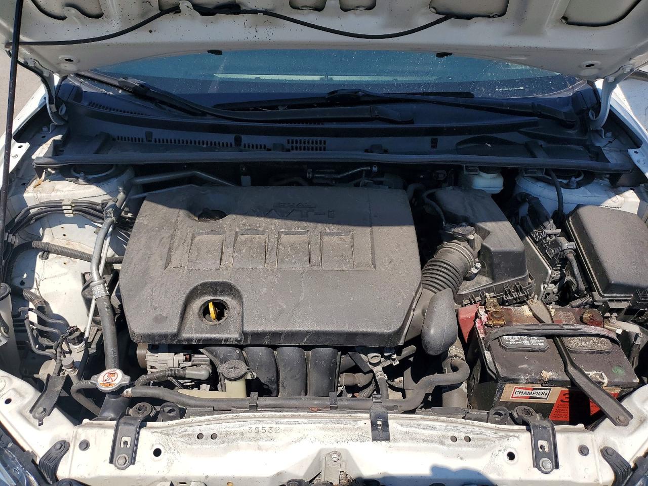 2018 TOYOTA COROLLA LE photo 21