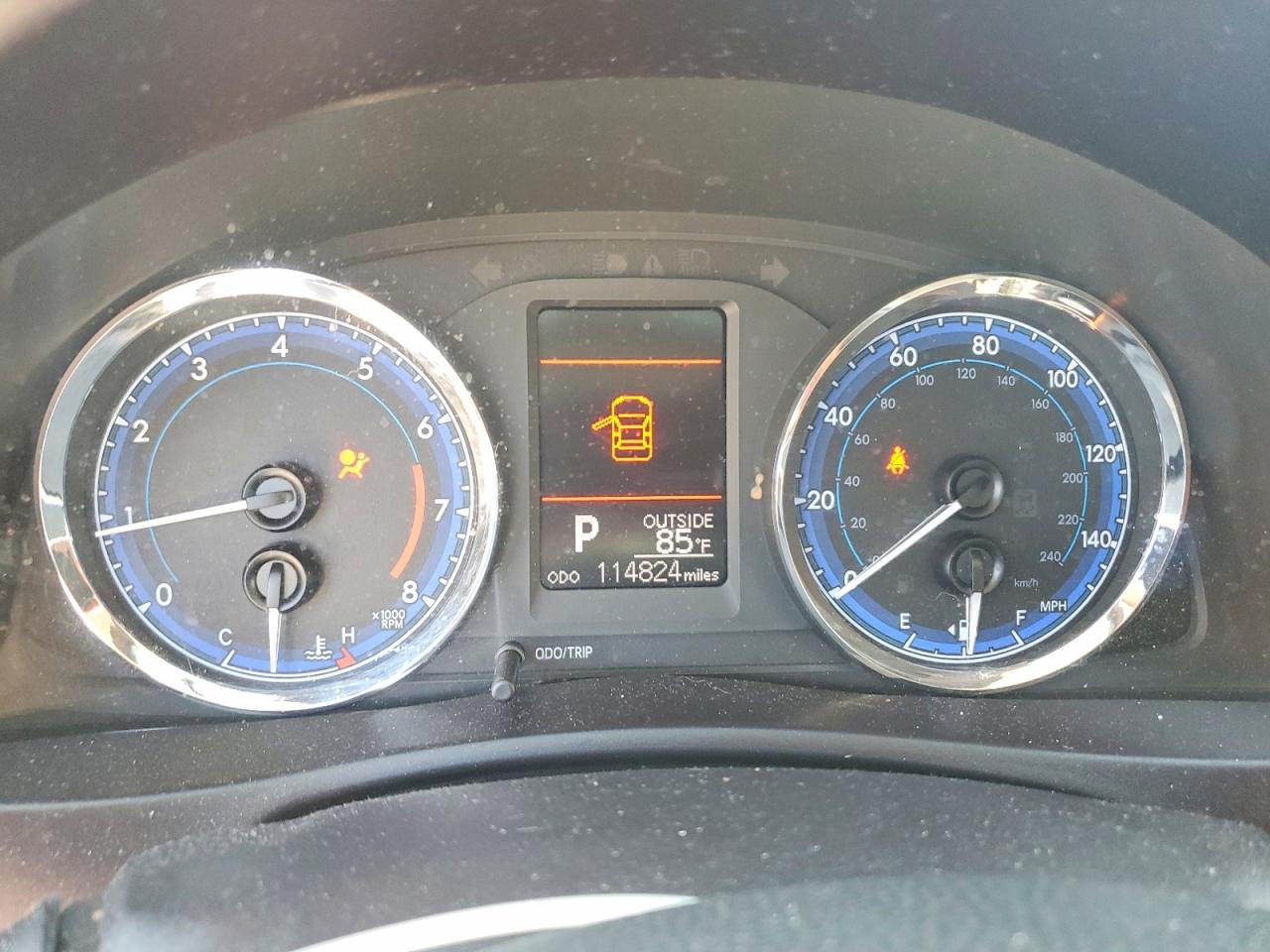 2018 TOYOTA COROLLA LE photo 17
