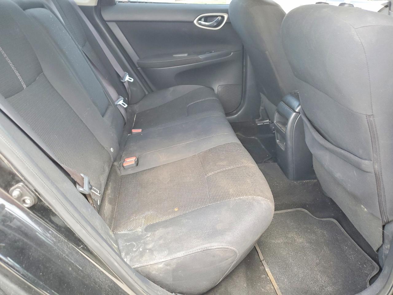 2015 NISSAN SENTRA S photo 28