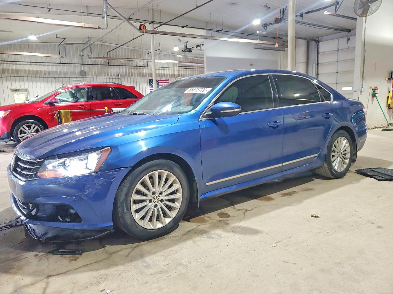 2017 VOLKSWAGEN PASSAT