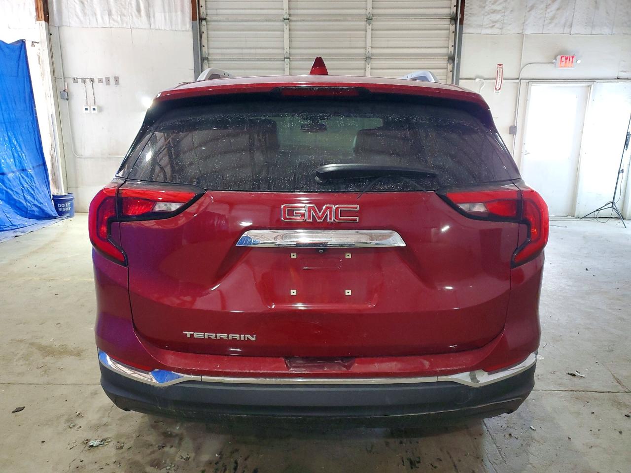 2019 GMC TERRAIN SLT photo 6