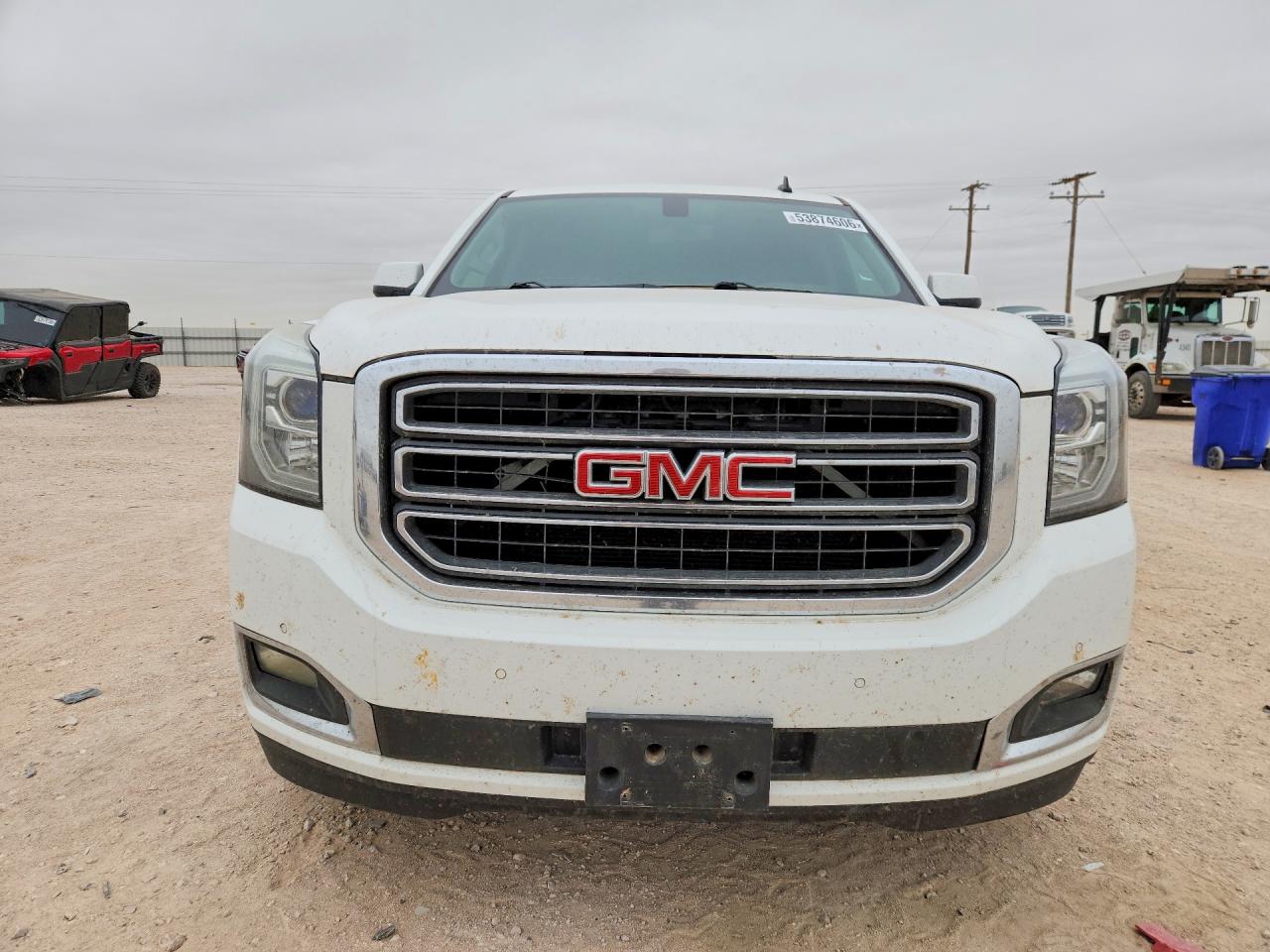 2015 GMC YUKON XL C1500 SLE photo 13