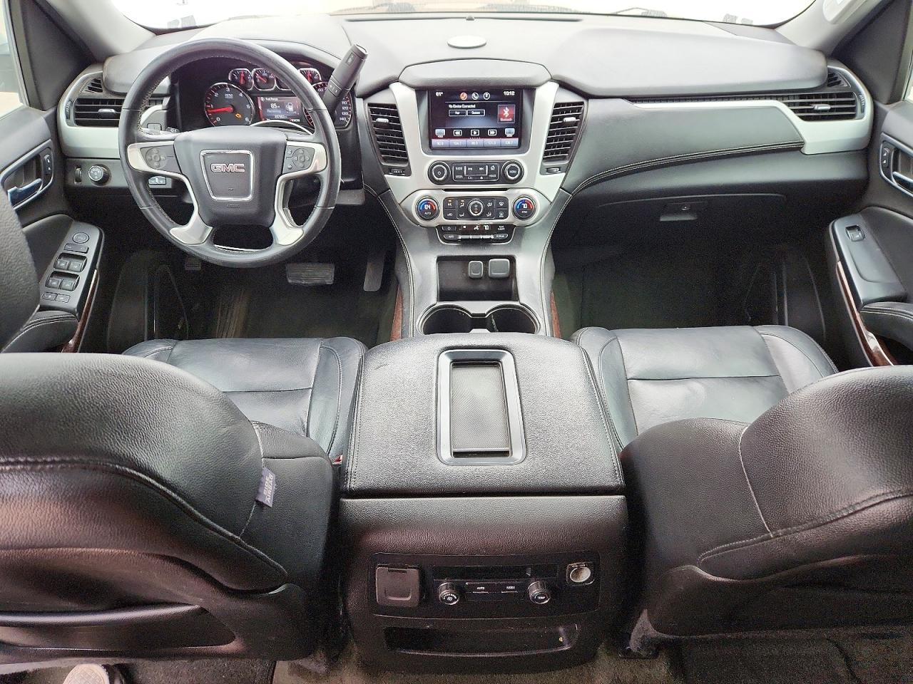 2015 GMC YUKON XL C1500 SLE photo 22