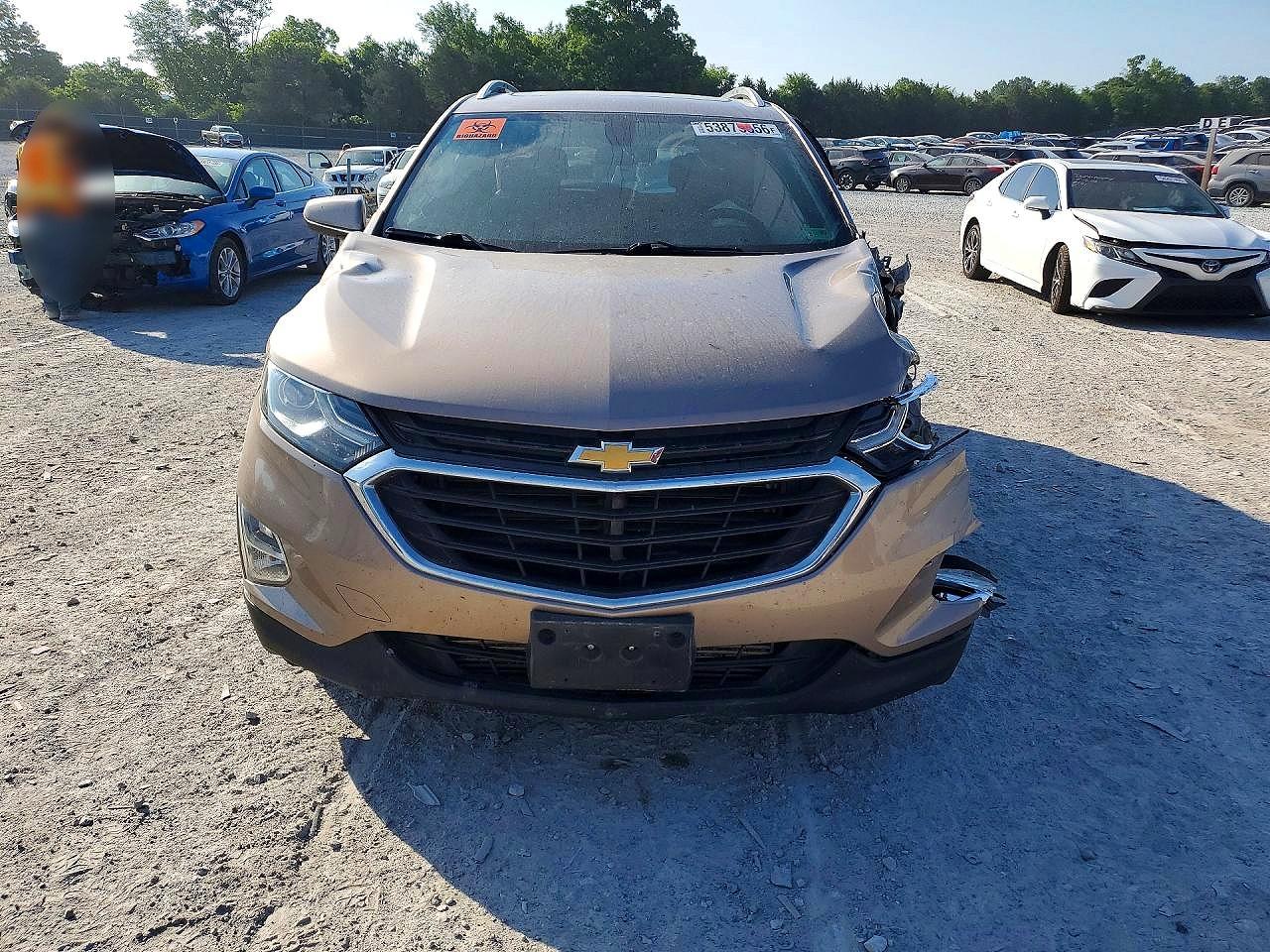 2018 CHEVROLET EQUINOX LT photo 9