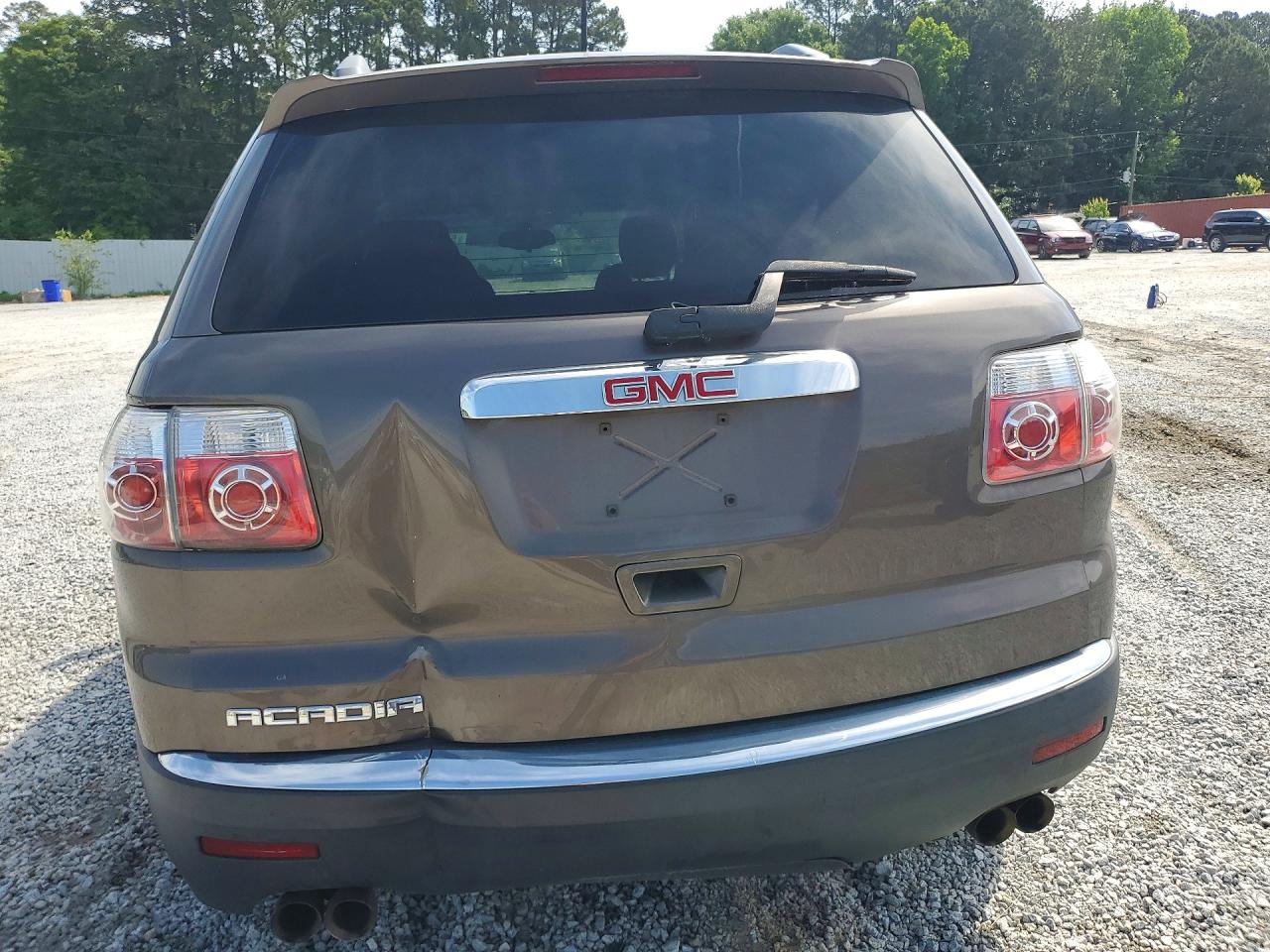 2011 GMC ACADIA SLE photo 6