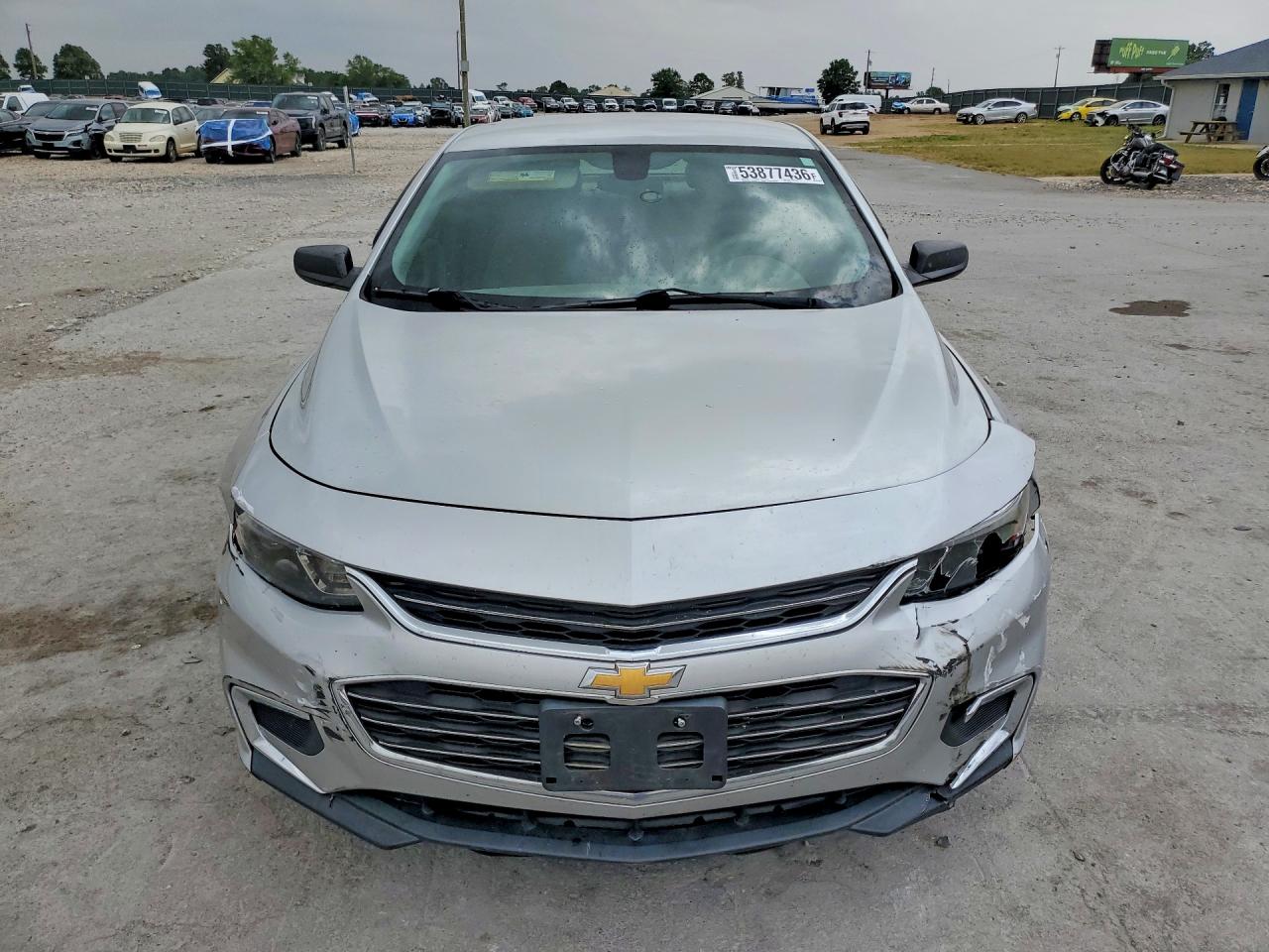 2016 CHEVROLET MALIBU L photo 9