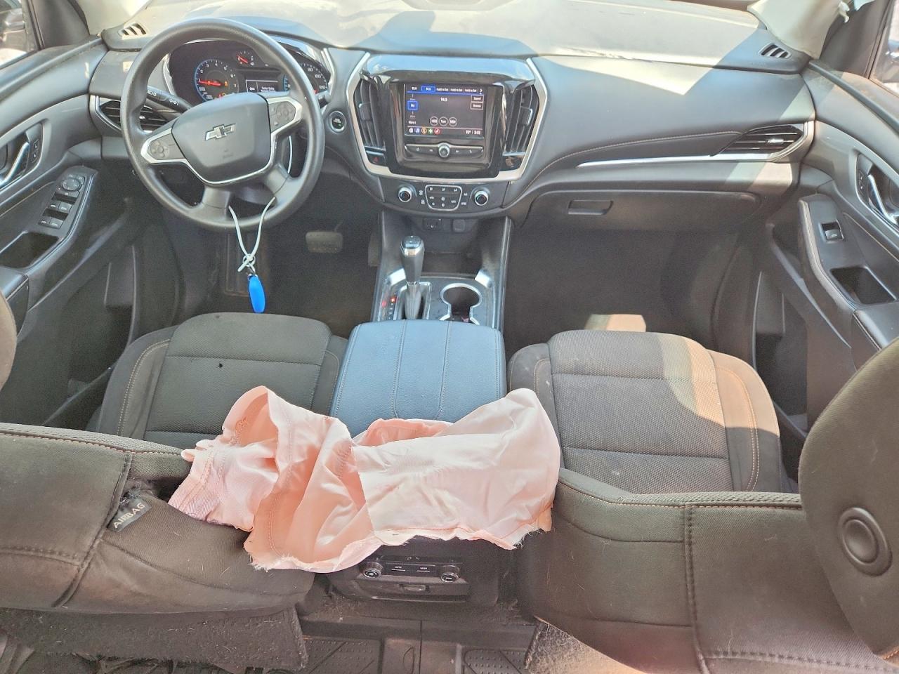 2020 CHEVROLET TRAVERSE LS photo 15