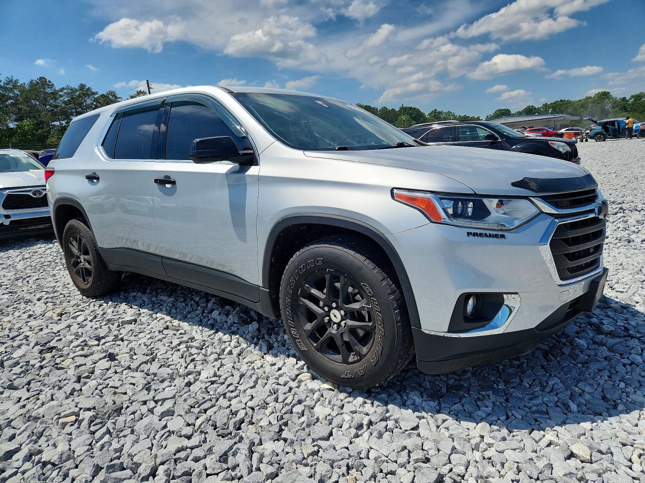 2020 CHEVROLET TRAVERSE LS photo 7