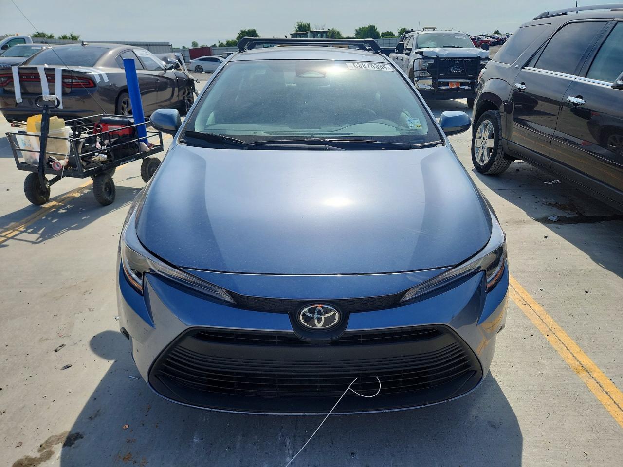 2025 TOYOTA COROLLA LE photo 5