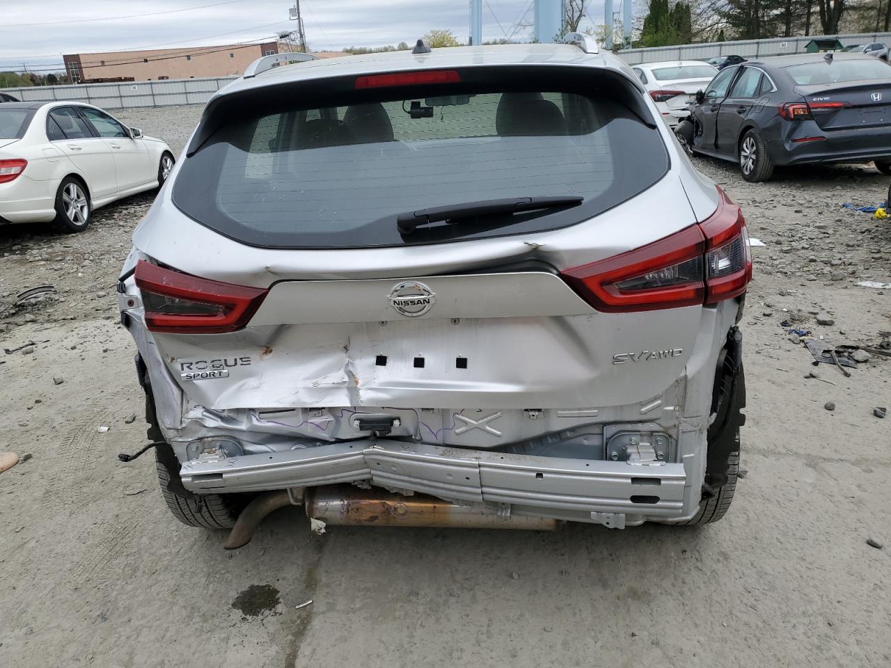 2020 NISSAN ROGUE SPORT S photo 11