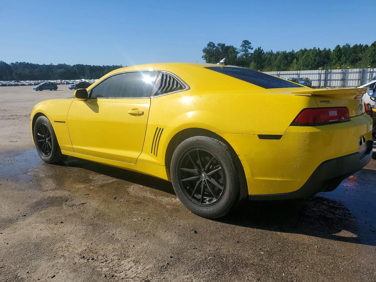 2015 CHEVROLET CAMARO LT photo 4
