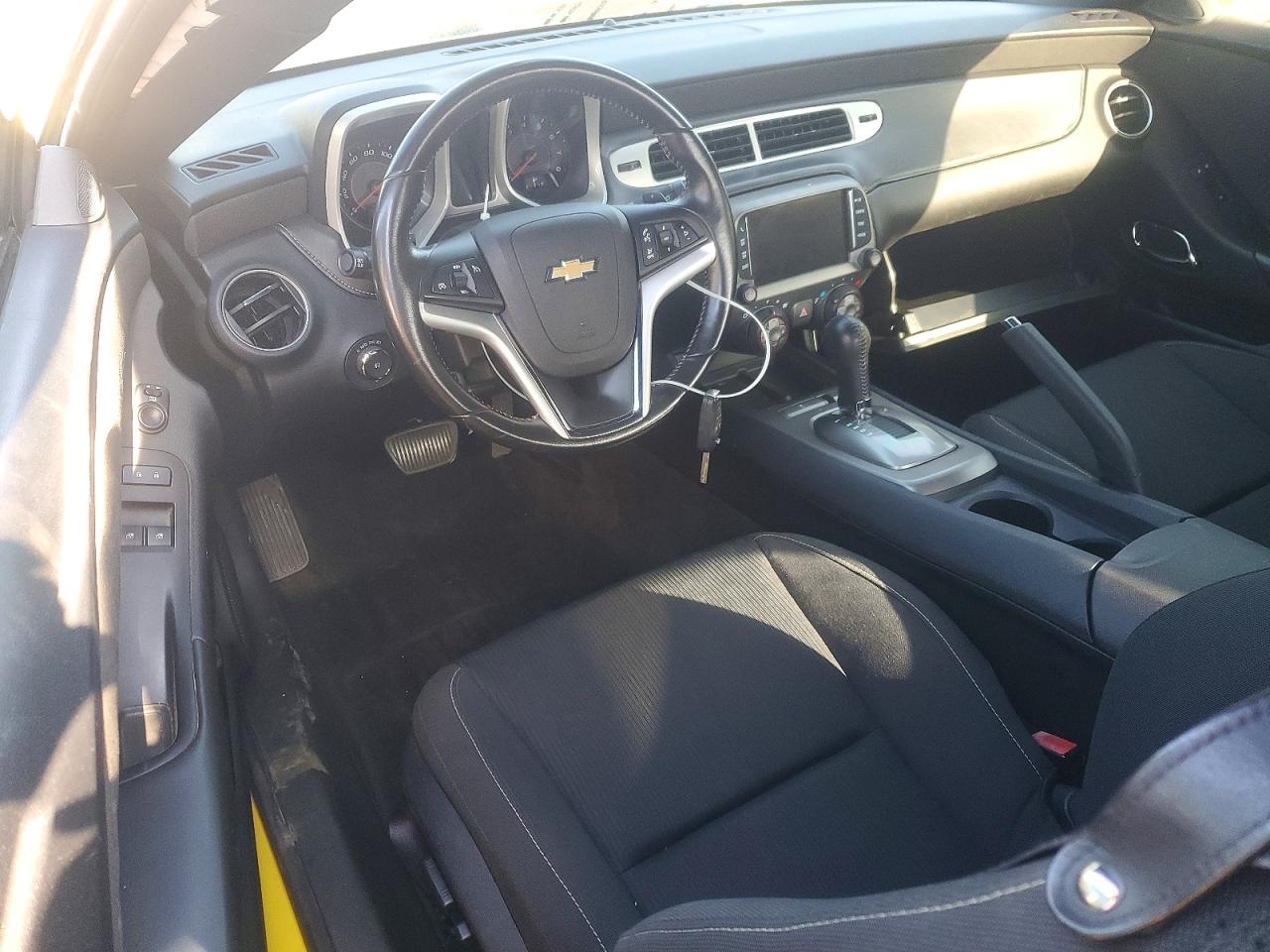 2015 CHEVROLET CAMARO LT photo 22