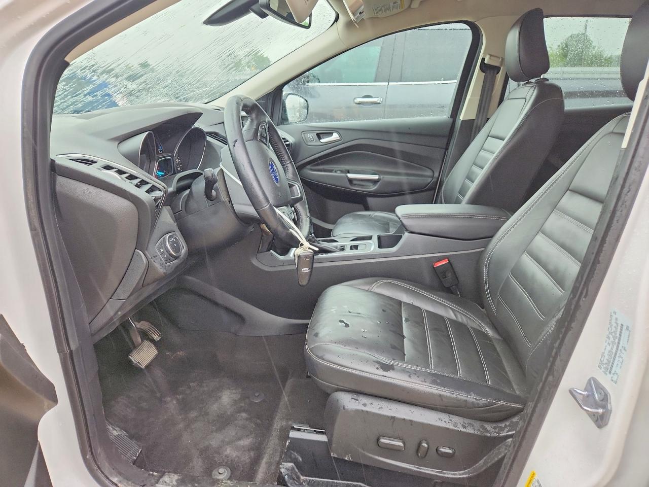 2018 FORD ESCAPE TITANIUM photo 19
