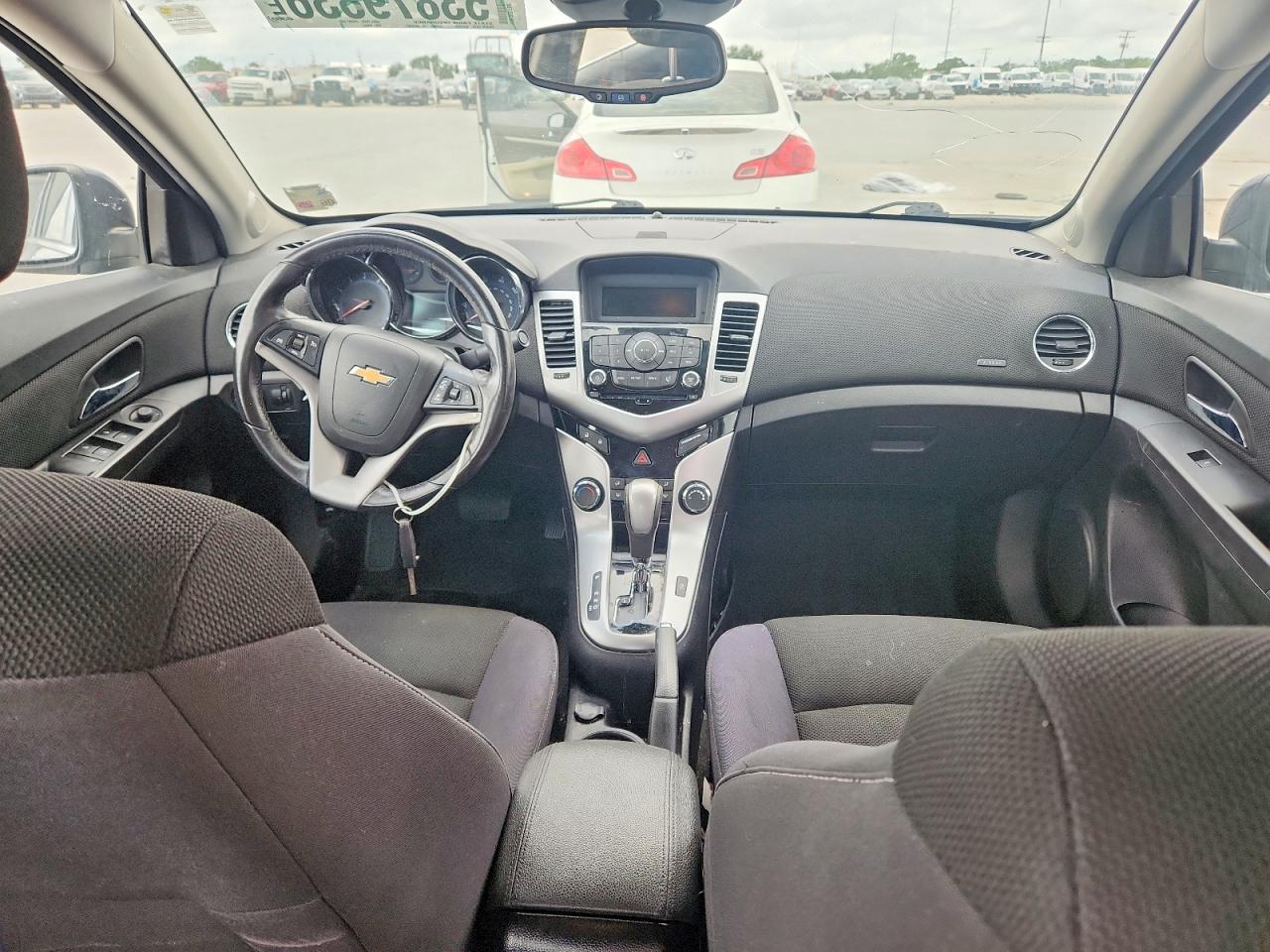 2014 CHEVROLET CRUZE LT photo 8