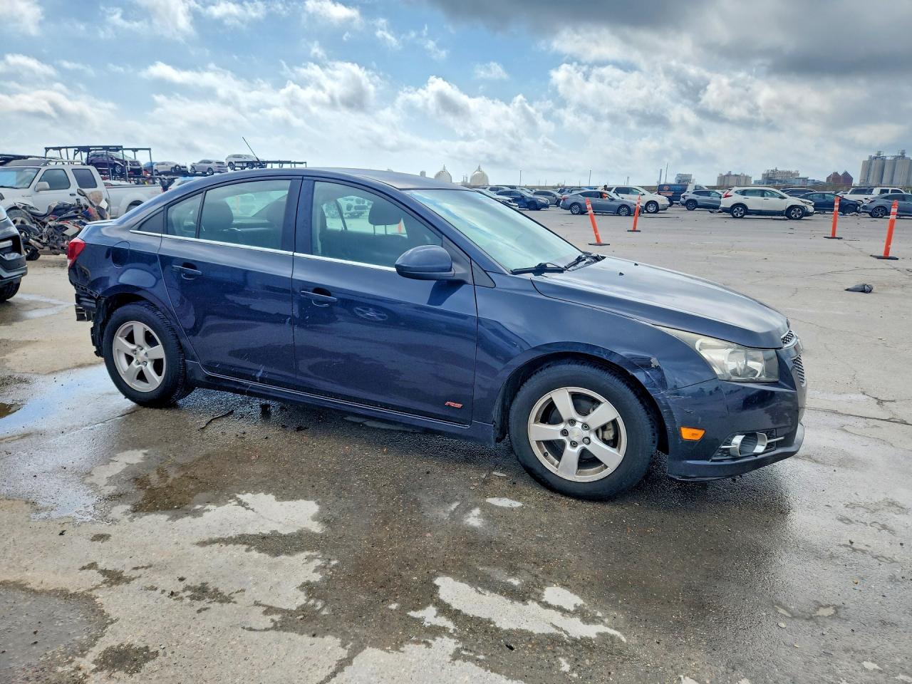 2014 CHEVROLET CRUZE LT photo 4