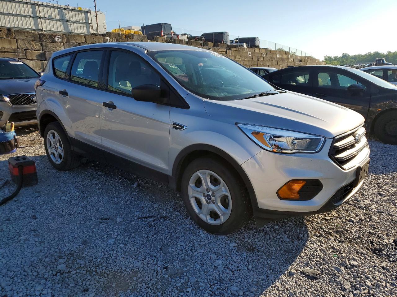 2017 FORD ESCAPE S photo 7