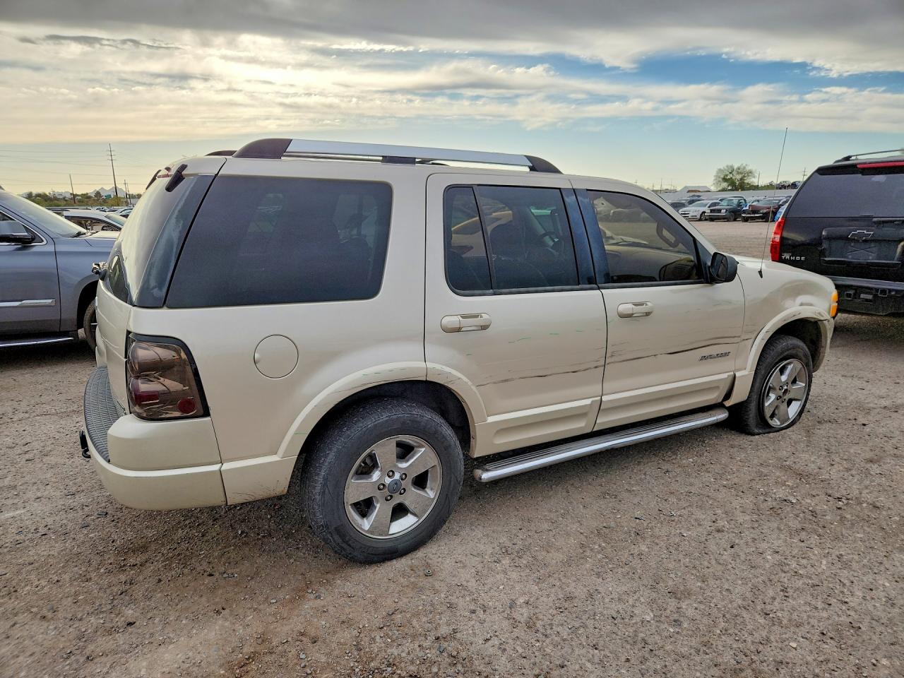 2005 FORD EXPLORER LIMITED photo 7