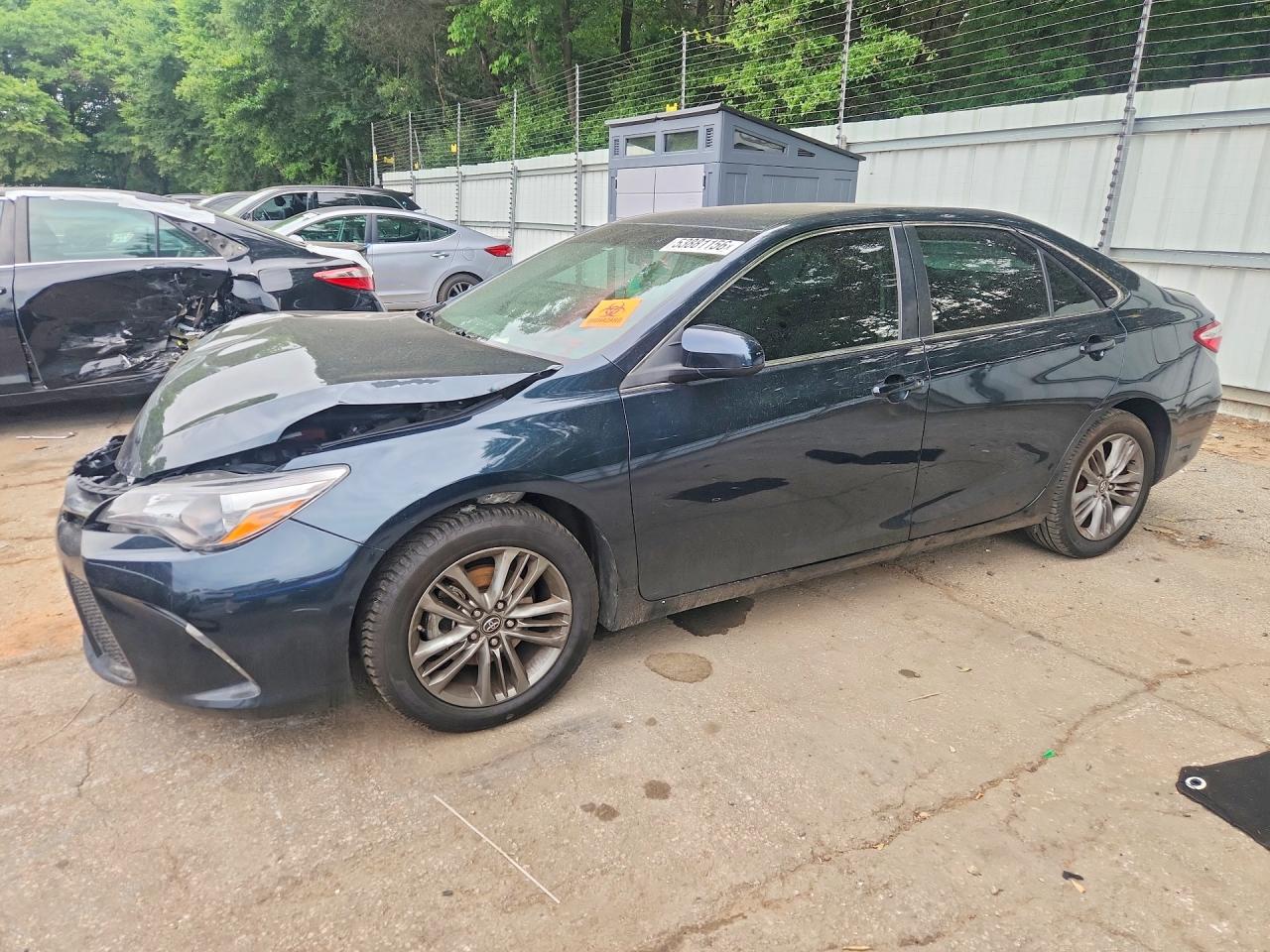 2017 TOYOTA CAMRY