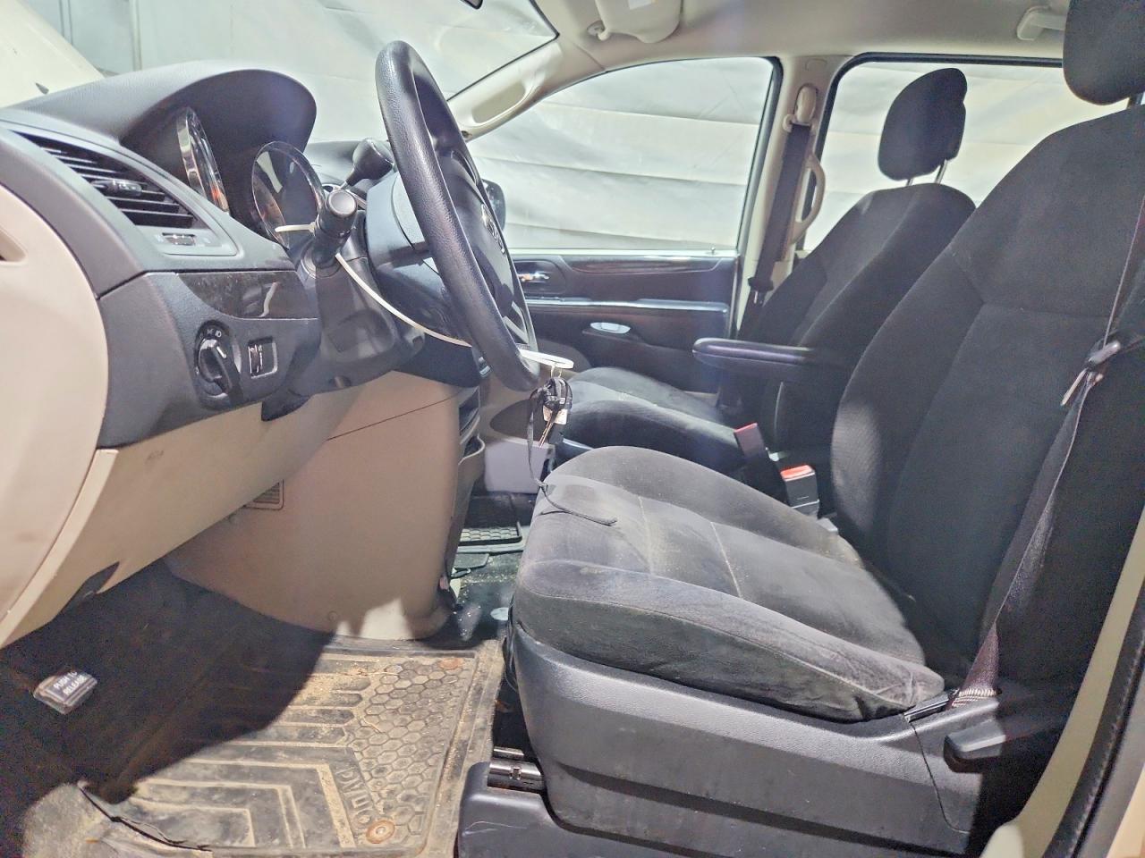 2015 DODGE GRAND CARAVAN SE photo 7