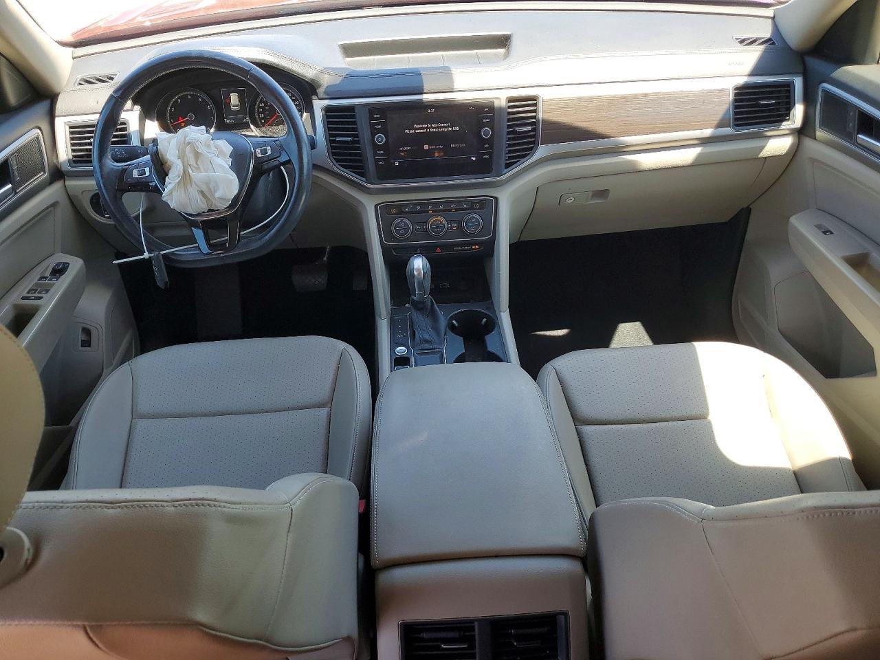 2018 VOLKSWAGEN ATLAS SE photo 22