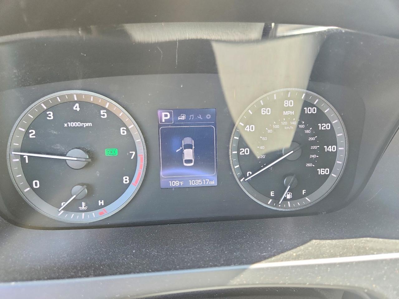 2017 HYUNDAI SONATA SE photo 9