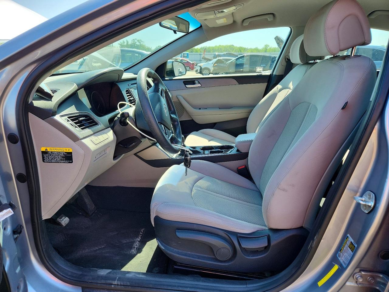 2017 HYUNDAI SONATA SE photo 7