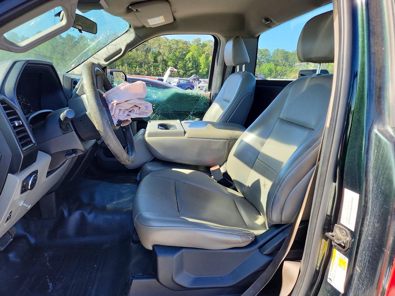 2020 FORD F150 photo 19