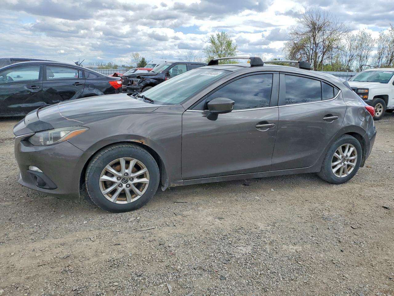2014 MAZDA 3