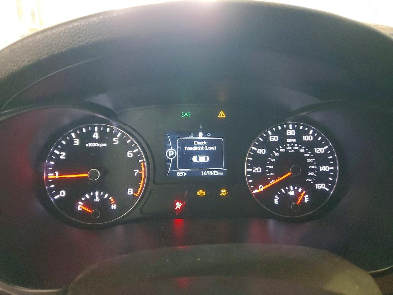 2016 KIA OPTIMA LX photo 9