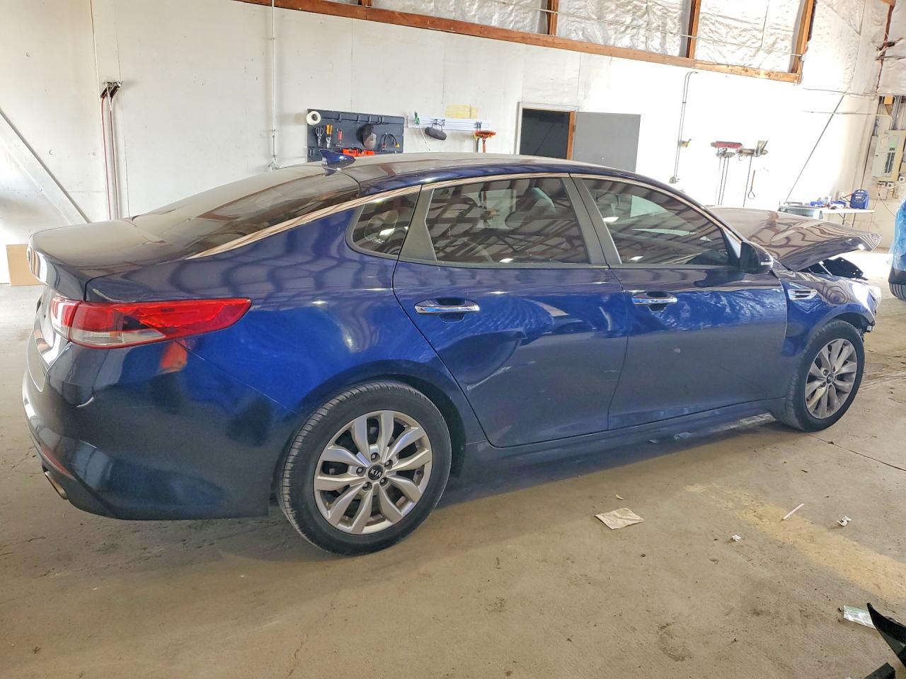 2016 KIA OPTIMA LX photo 3
