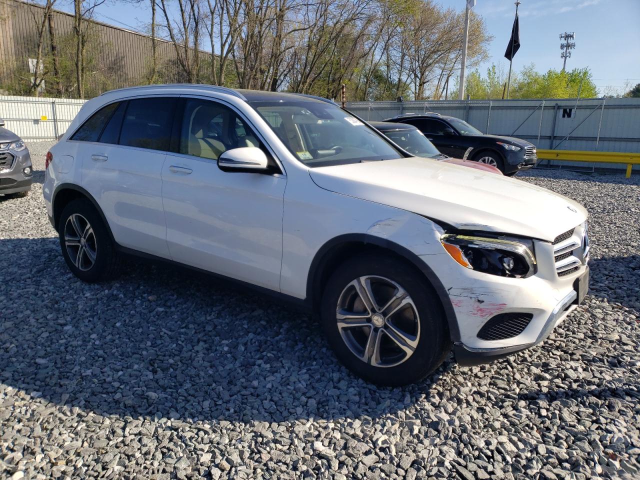 2016 MERCEDES-BENZ GLC 300 4MATIC photo 10