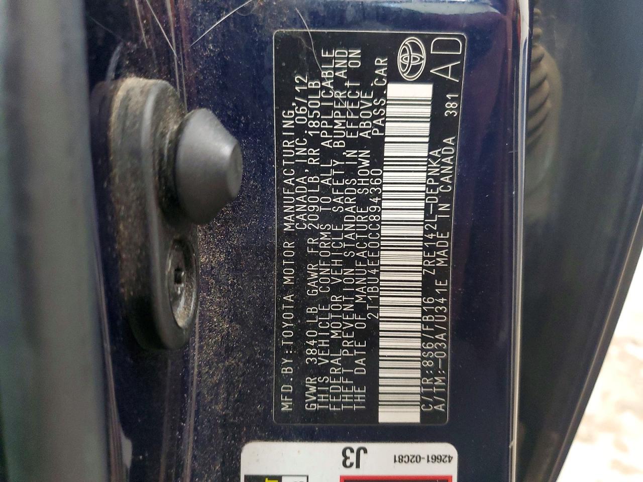2012 TOYOTA COROLLA LE photo 37