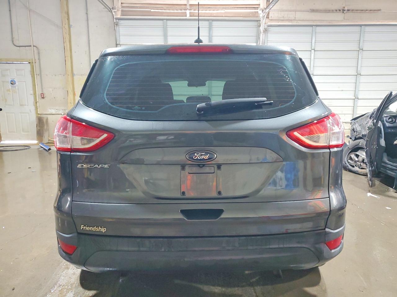 2016 FORD ESCAPE S photo 6