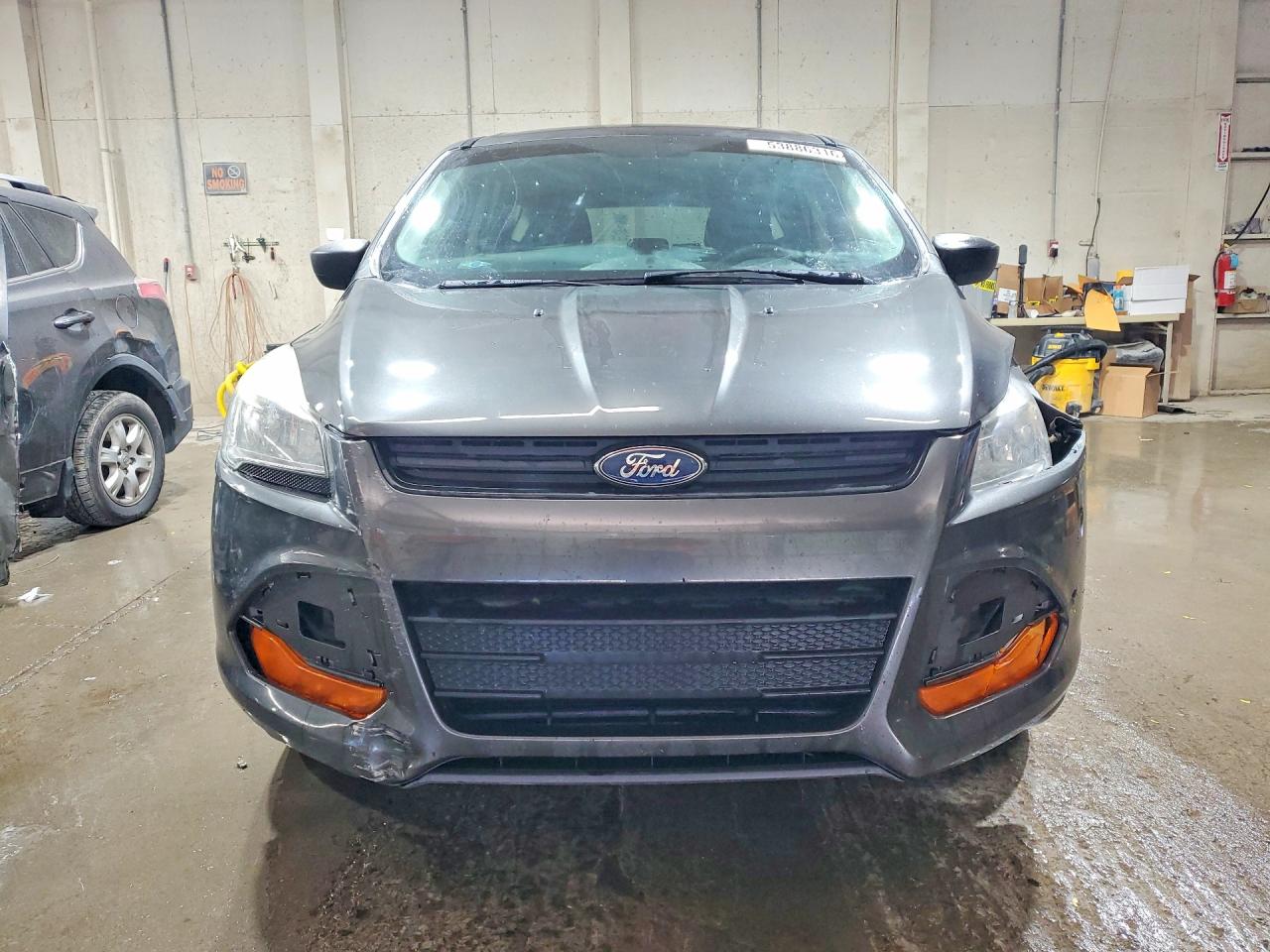 2016 FORD ESCAPE S photo 5