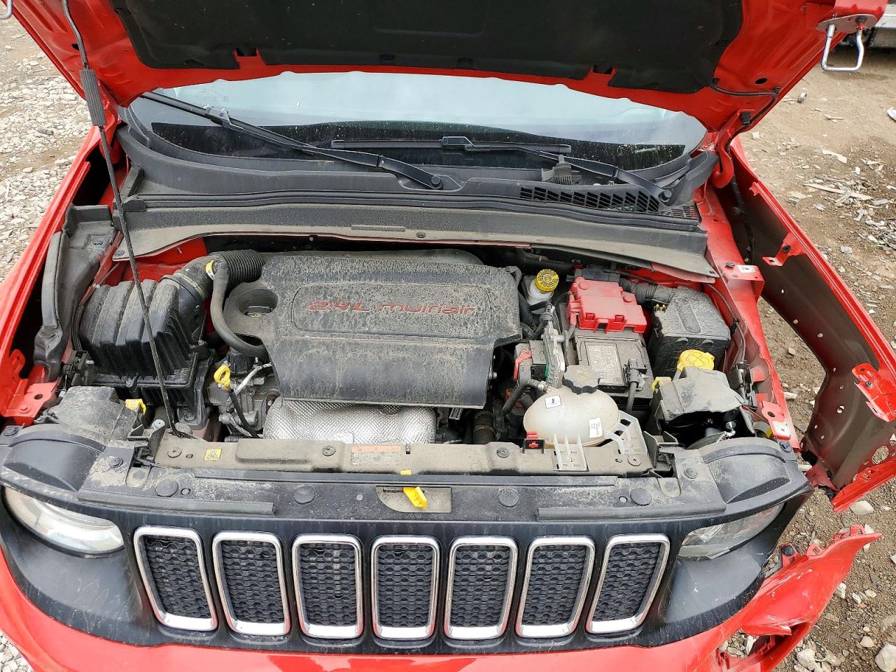 2019 JEEP RENEGADE LATITUDE photo 34
