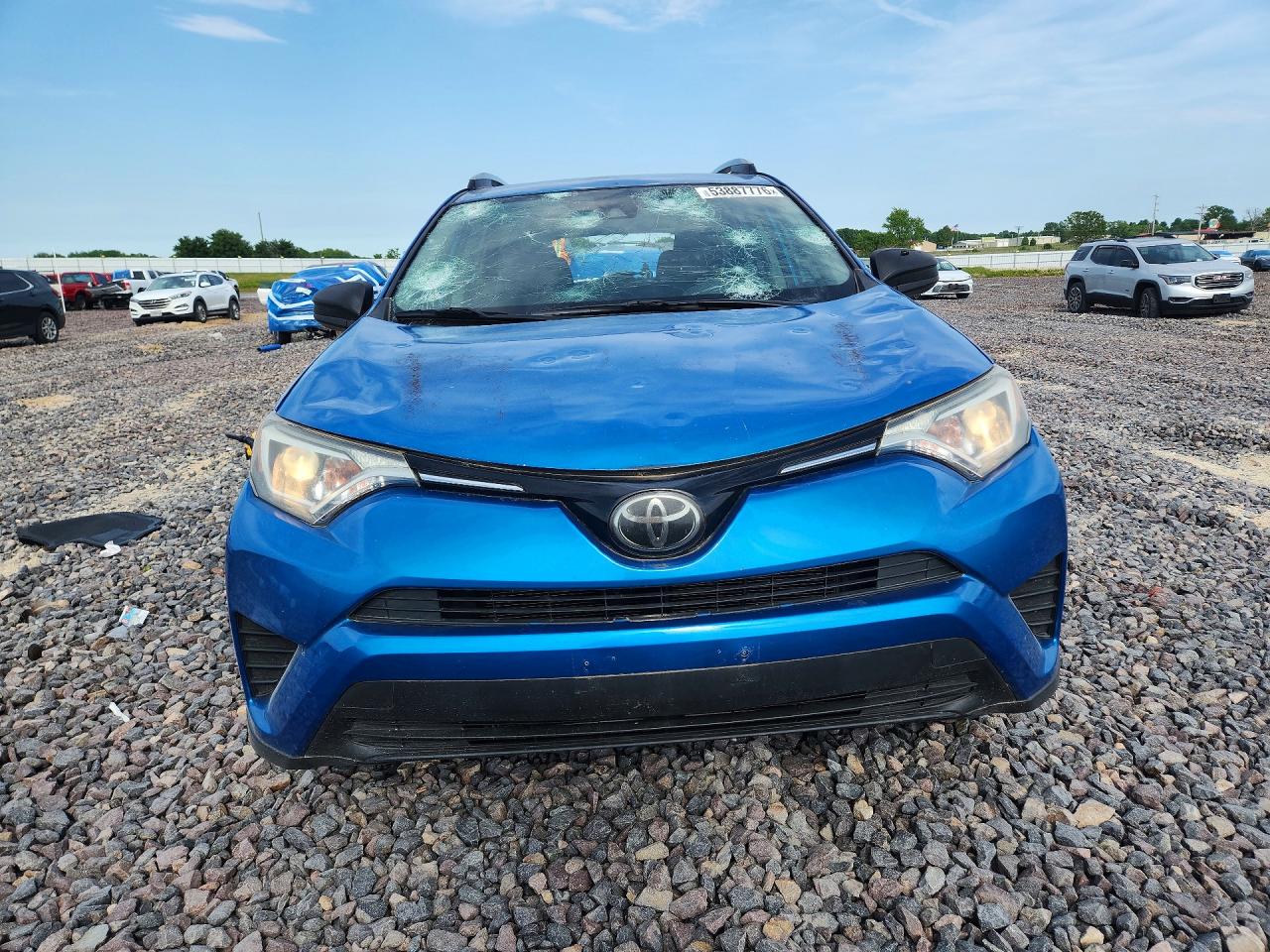 2018 TOYOTA RAV4 LE photo 9